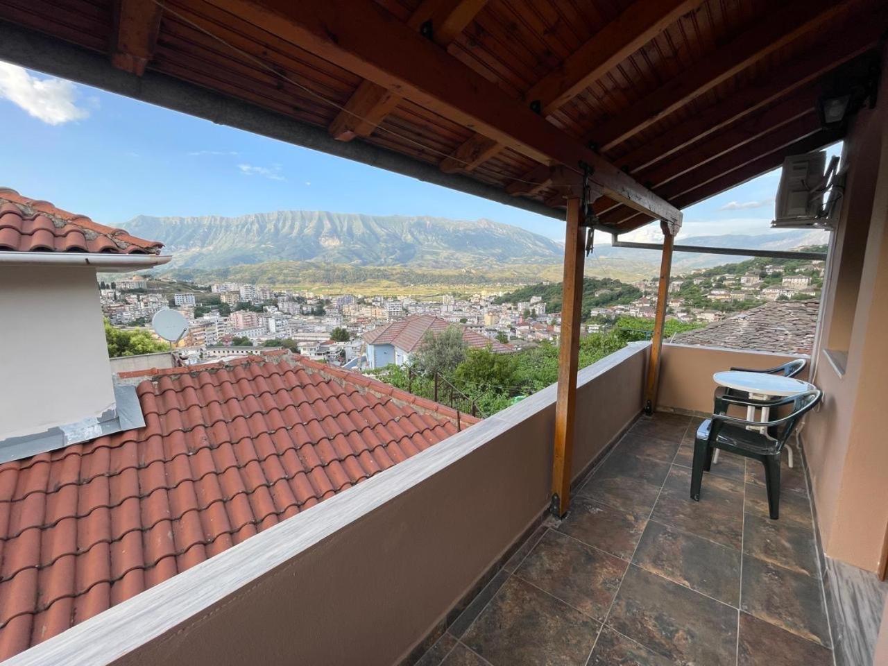 Luigi Guest House Gjirokaster Exterior photo